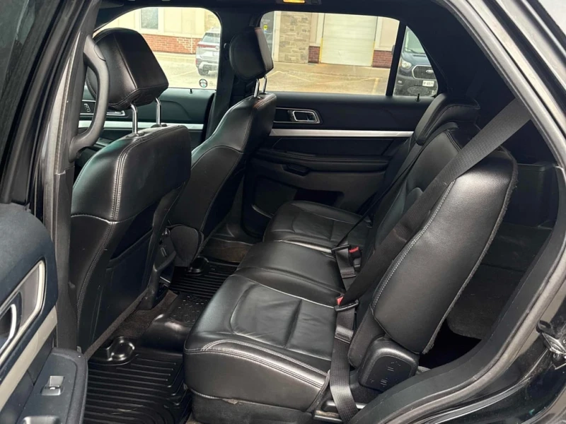 Ford Explorer 2016 XLT * БЕЗ ПЪРВОНАЧАЛНА ВНОСКА* , снимка 11 - Автомобили и джипове - 52979764