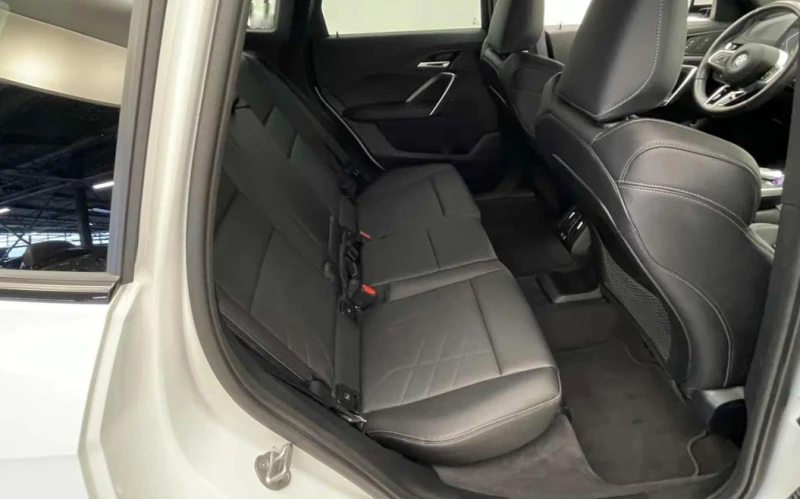 BMW X1 xDrive23d M Pack, снимка 8 - Автомобили и джипове - 53185742