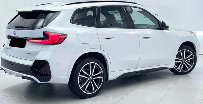 BMW X1 xDrive23d M Pack, снимка 2 - Автомобили и джипове - 53185742
