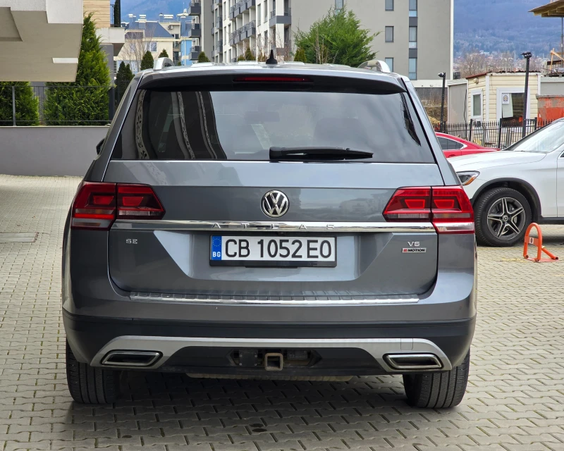 VW Atlas 3.6 V6 SE, снимка 4 - Автомобили и джипове - 53430977