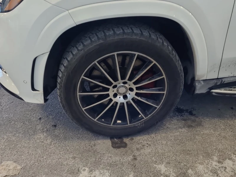 Mercedes-Benz GLS 450  CARFAX * Амг пакет* 2-ри чифт гуми с джант, снимка 17 - Автомобили и джипове - 53471847
