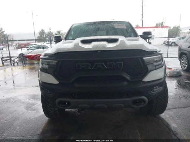 Dodge RAM 1500 TRX* 6.2L V-8 SUPERCHARGER 702HP* Фиксирана цена, снимка 12 - Автомобили и джипове - 53108274