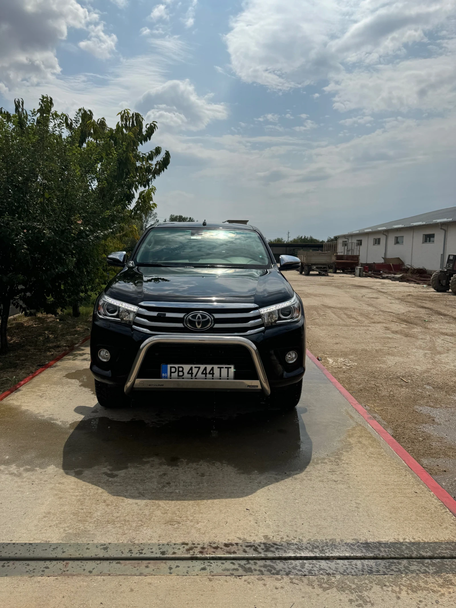 Toyota Hilux  - изображение 2