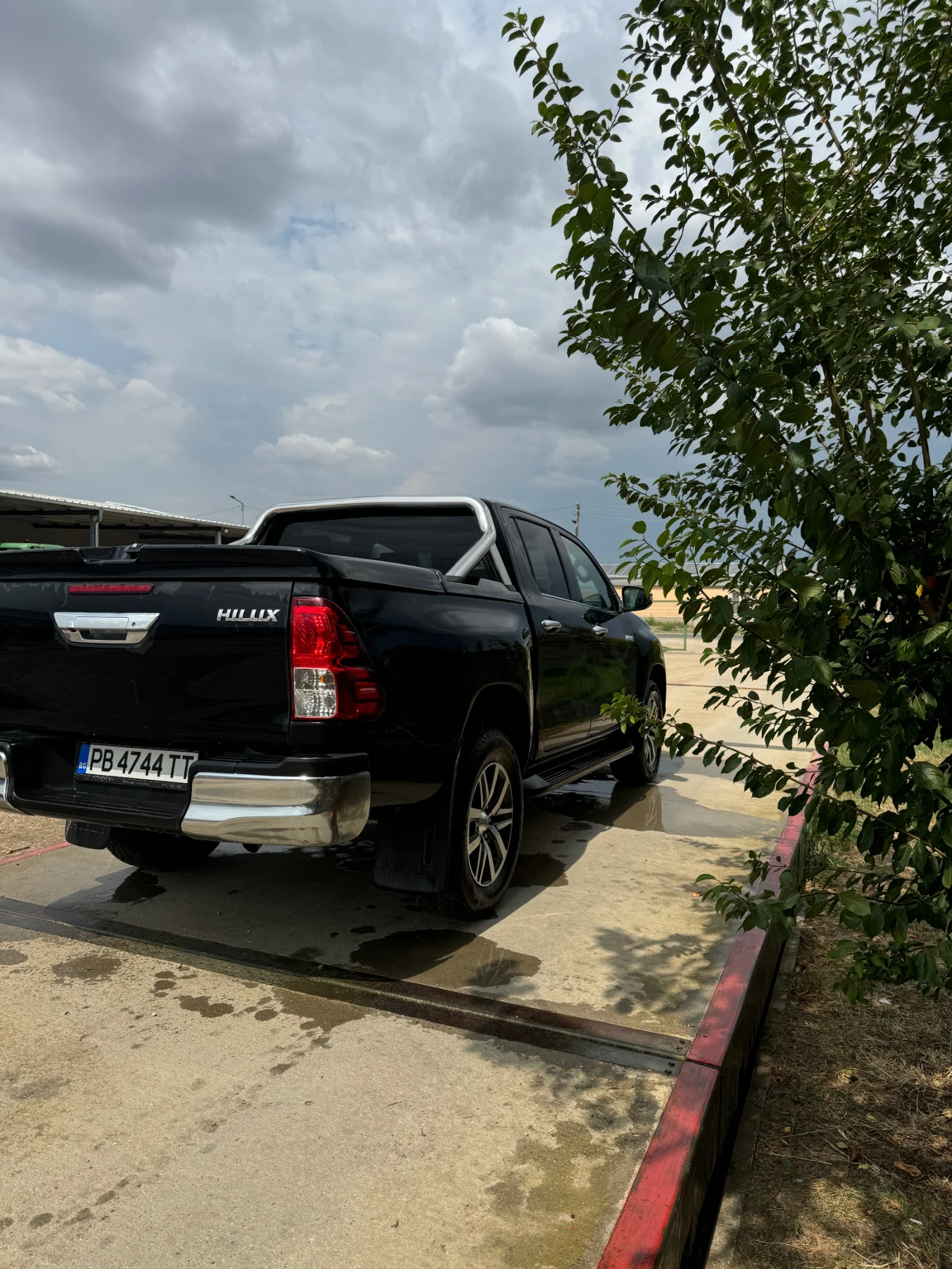 Toyota Hilux  - изображение 4