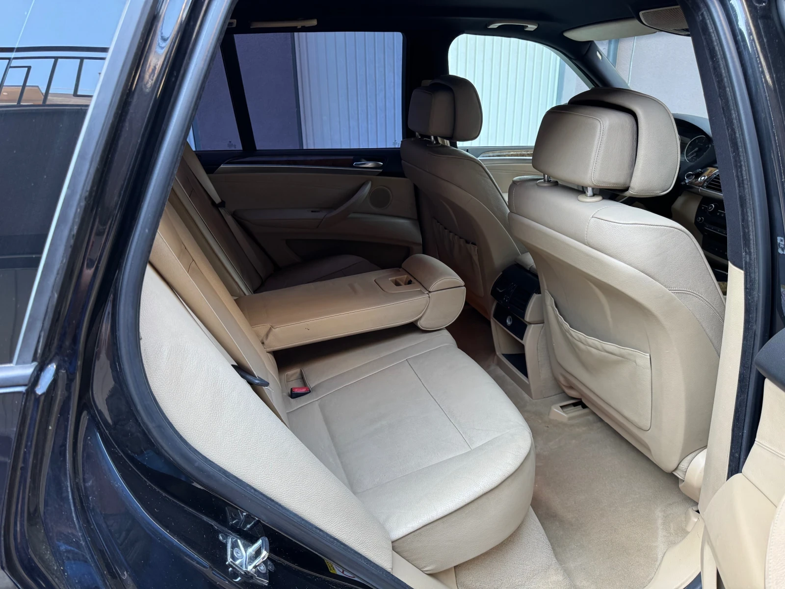 BMW X5 235кс. - изображение 10