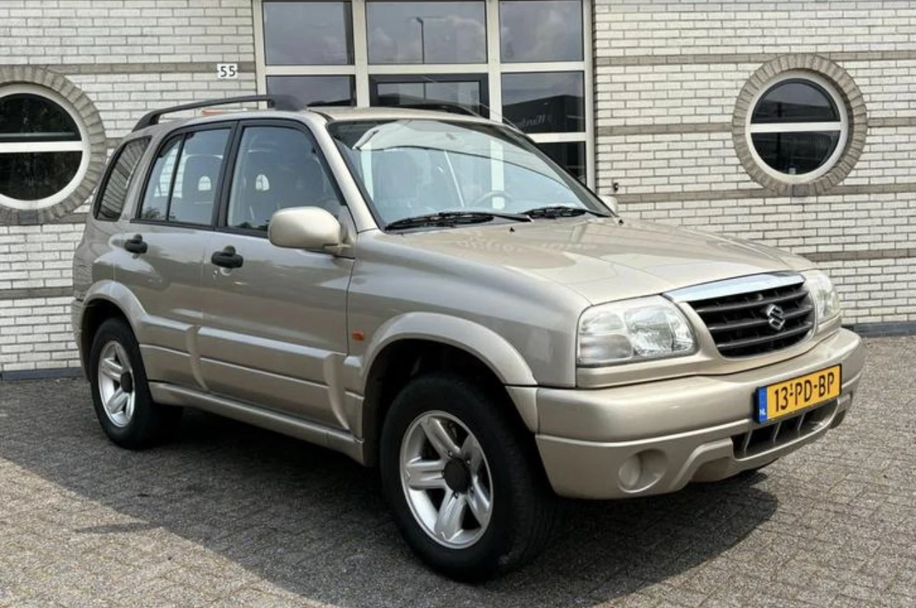 Suzuki Grand vitara 2.0 128HP - изображение 2