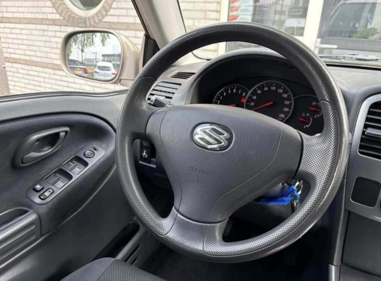 Suzuki Grand vitara 2.0 128HP - изображение 10