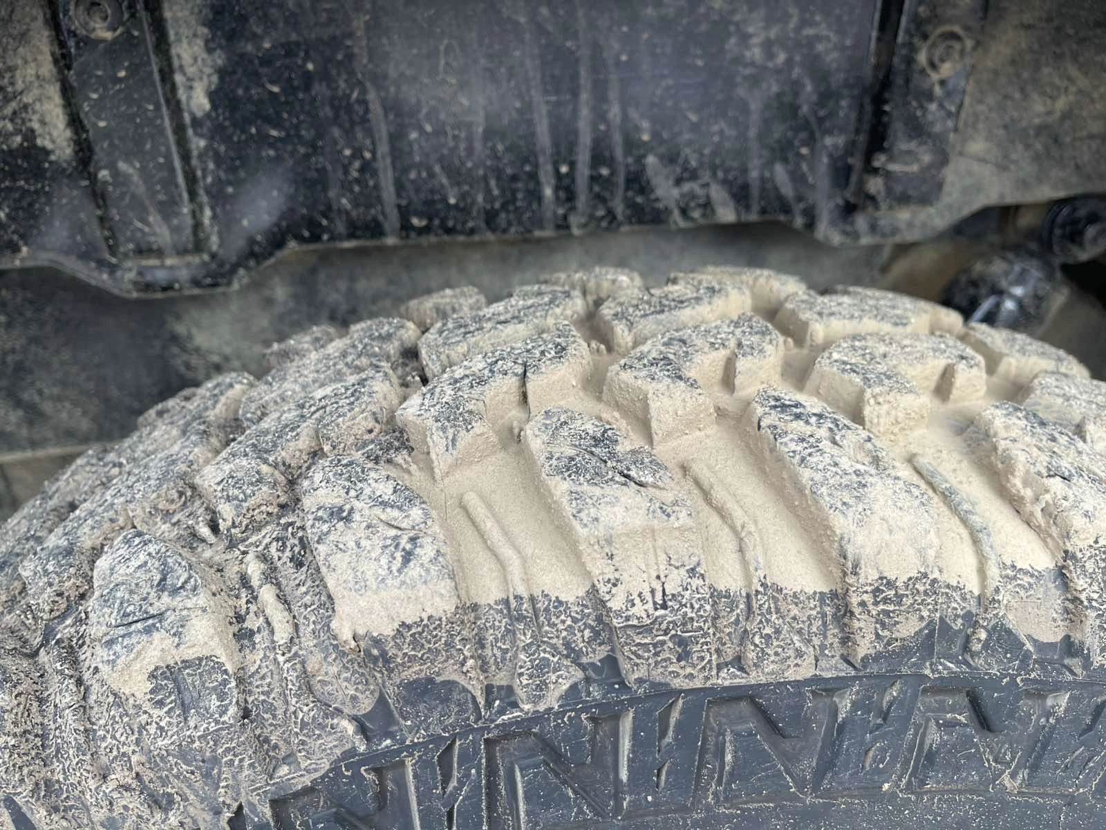 Land Rover Defender Santana - изображение 9