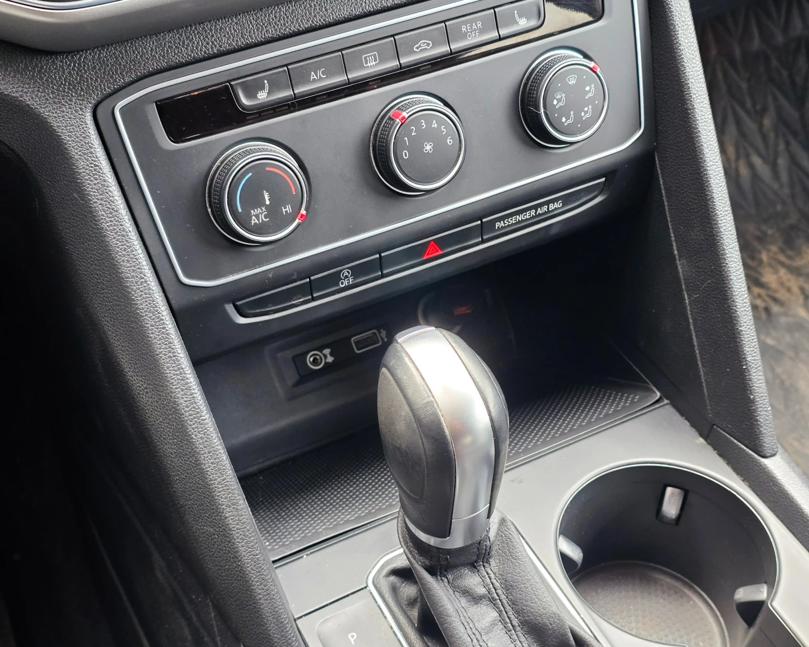 VW Atlas 3.6 V6 SE | Mobile.bg � ����������� 11