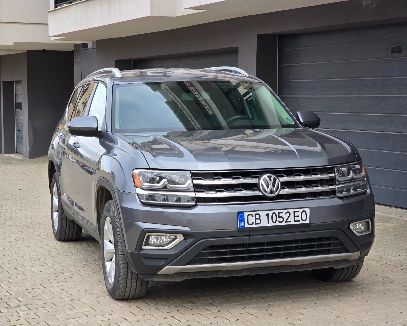 VW Atlas 3.6 V6 SE - изображение 2