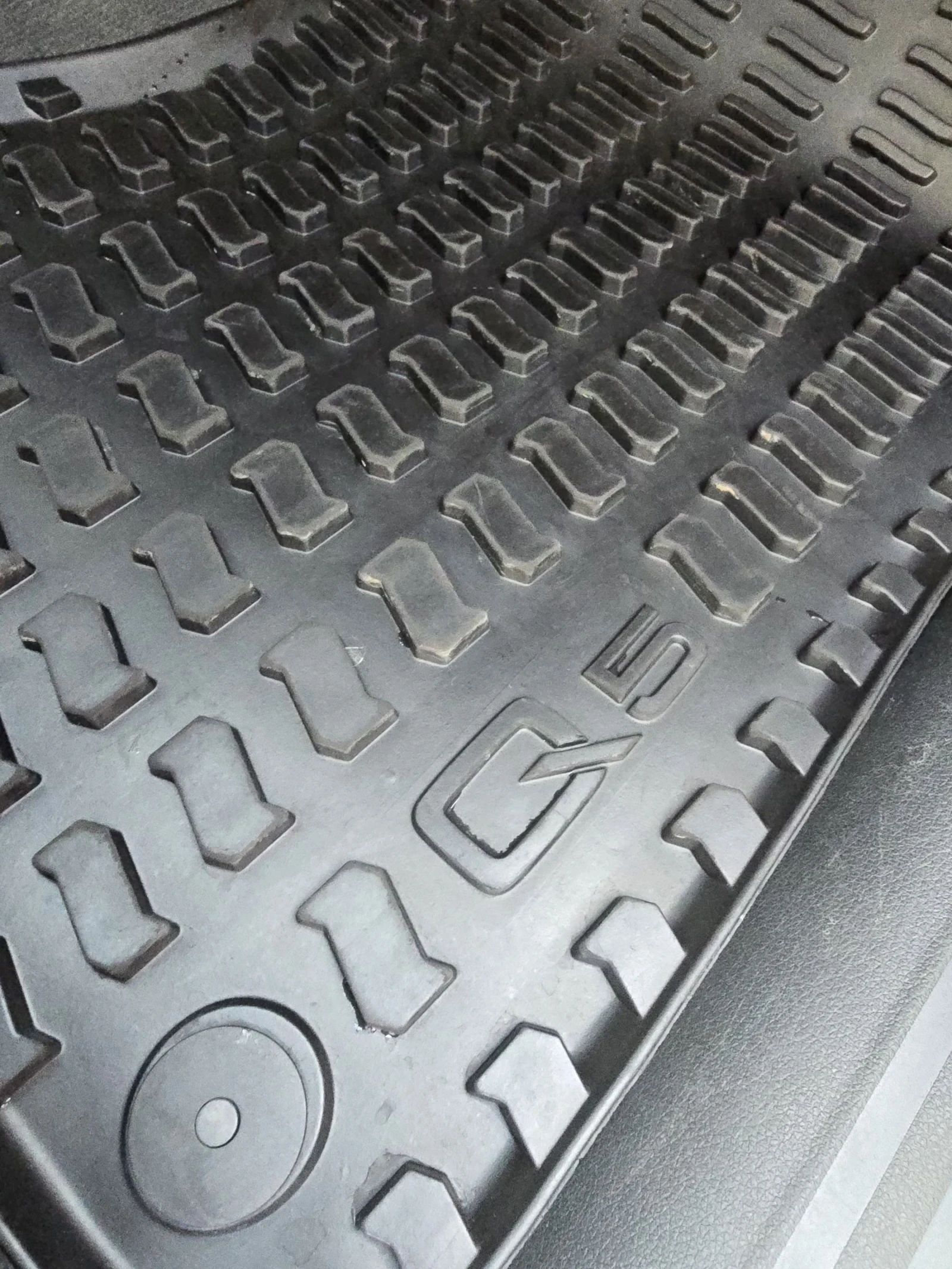 Audi Q5 3.0 tfsi, снимка 15 - Автомобили и джипове - 53568265