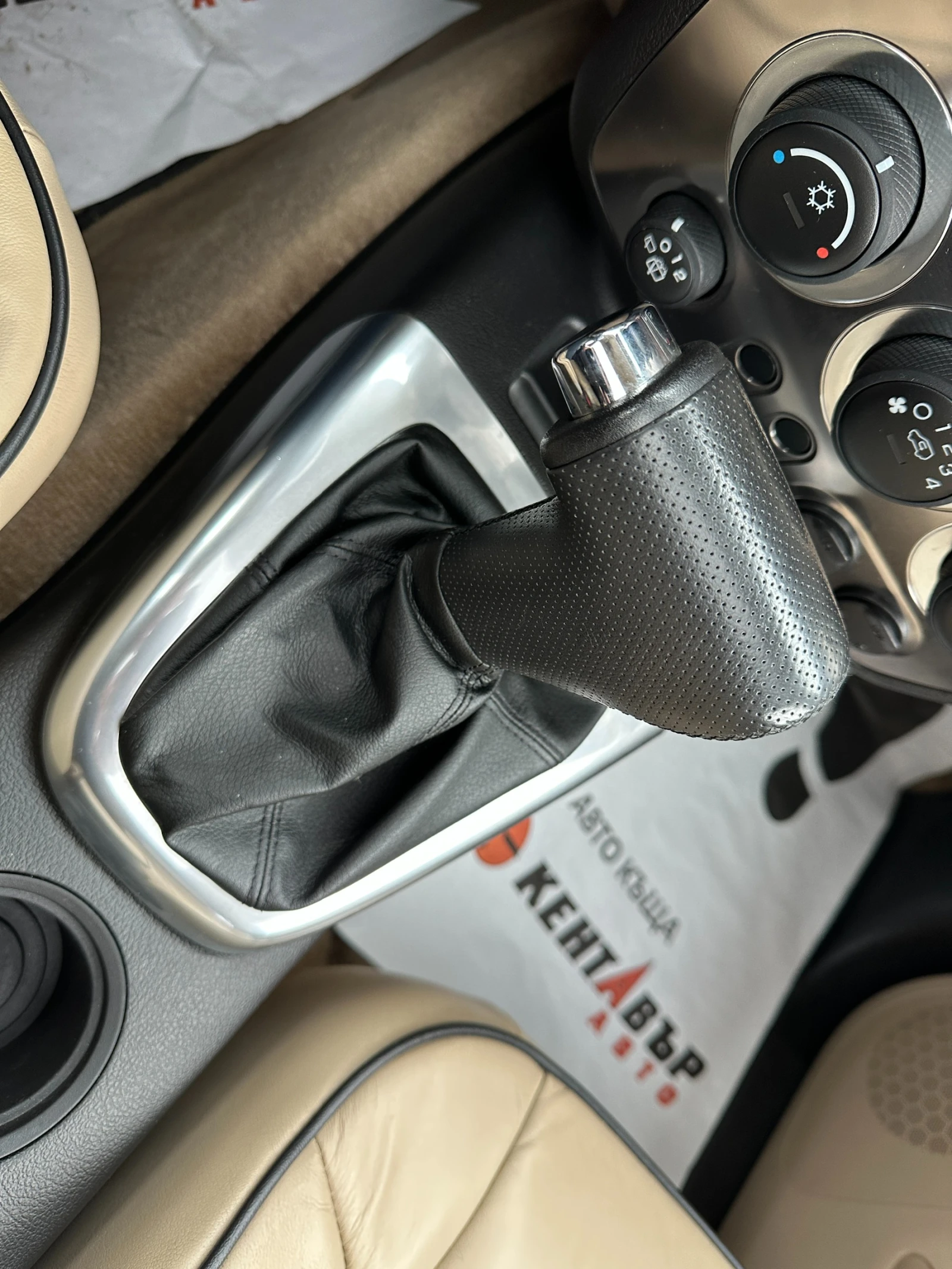 Hummer H3, снимка 11 - Автомобили и джипове - 53922735