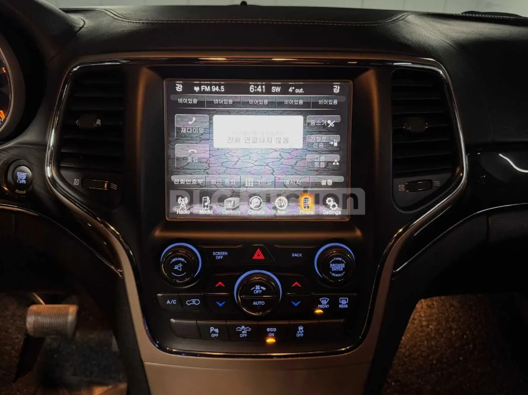 Jeep Grand cherokee OVERLAND* DISTRONIC* 8ZF, снимка 12 - Автомобили и джипове - 54160836