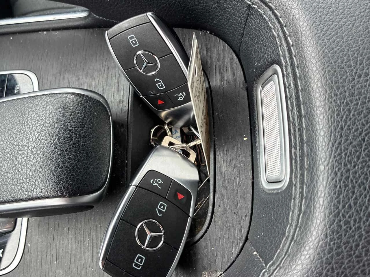 Mercedes-Benz GLE 350 ПАНОРАМА/360/BURMESTER/HUD/ОТ MERCEDES, снимка 12 - Автомобили и джипове - 54231744