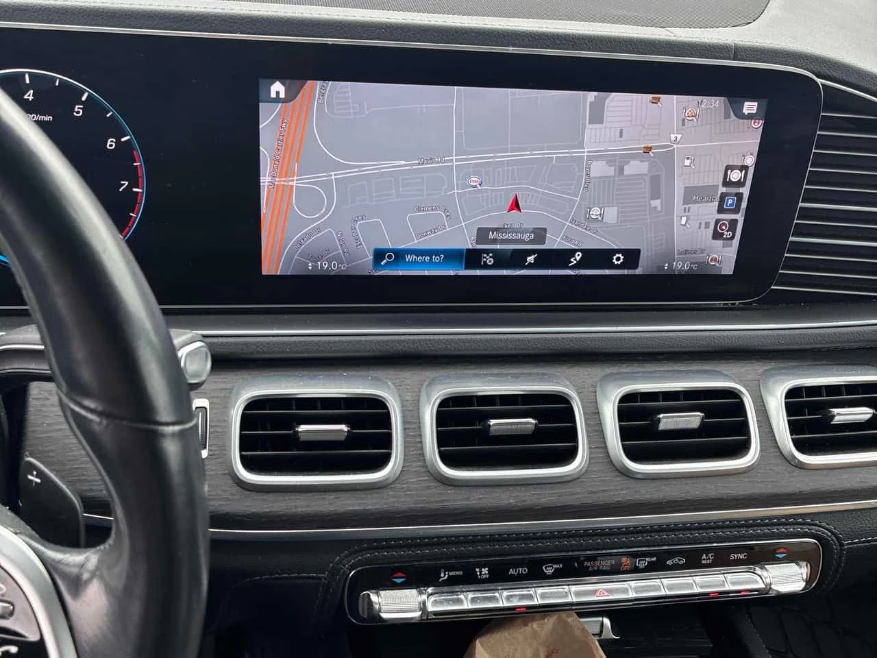 Mercedes-Benz GLE 350 ПАНОРАМА/360/BURMESTER/HUD/ОТ MERCEDES, снимка 9 - Автомобили и джипове - 54231744