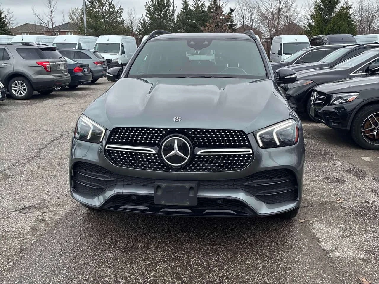 Mercedes-Benz GLE 350 ПАНОРАМА/360/BURMESTER/HUD/ОТ MERCEDES, снимка 2 - Автомобили и джипове - 54231744