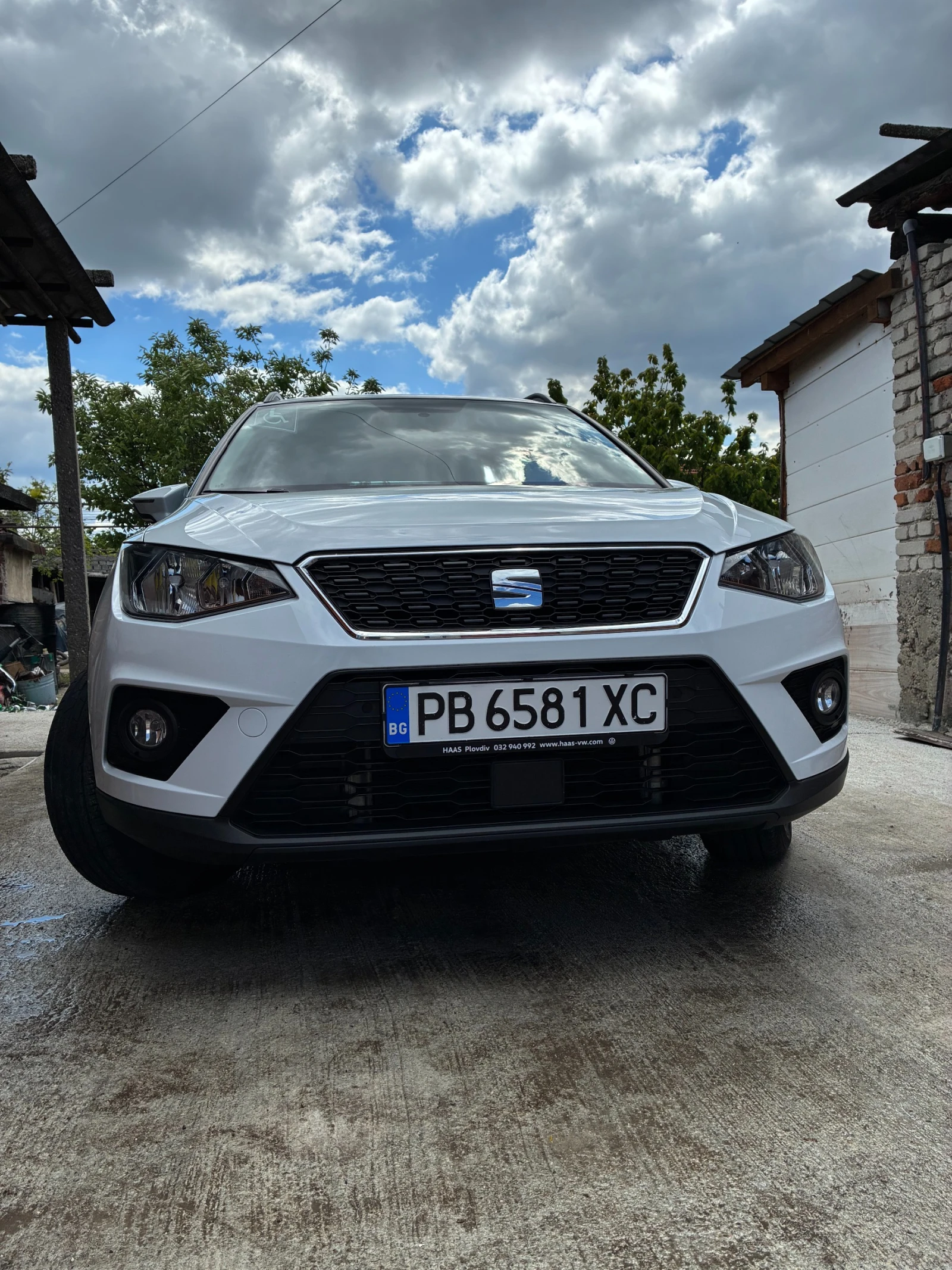 Seat Arona 1.6 TDI DSG SUV 95HP, снимка 14 - Автомобили и джипове - 54399233