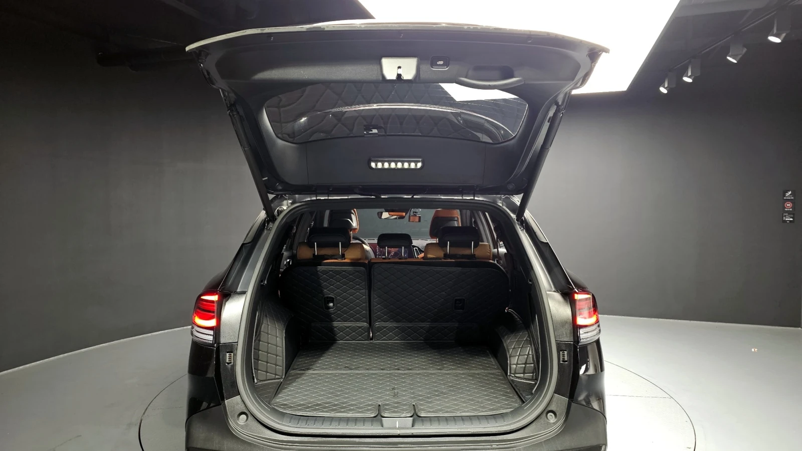 Kia Sportage SIGNATURE GRAVITY* FULL* ФИКСИРАНА ЦЕНА* Автокреди, снимка 14 - Автомобили и джипове - 55104679