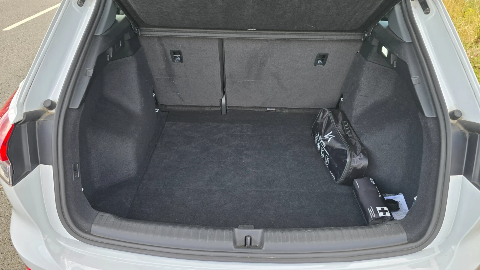 Audi Q4 Audi Q4 E-tron 40, Led, 82kw, снимка 9 - Автомобили и джипове - 55418224