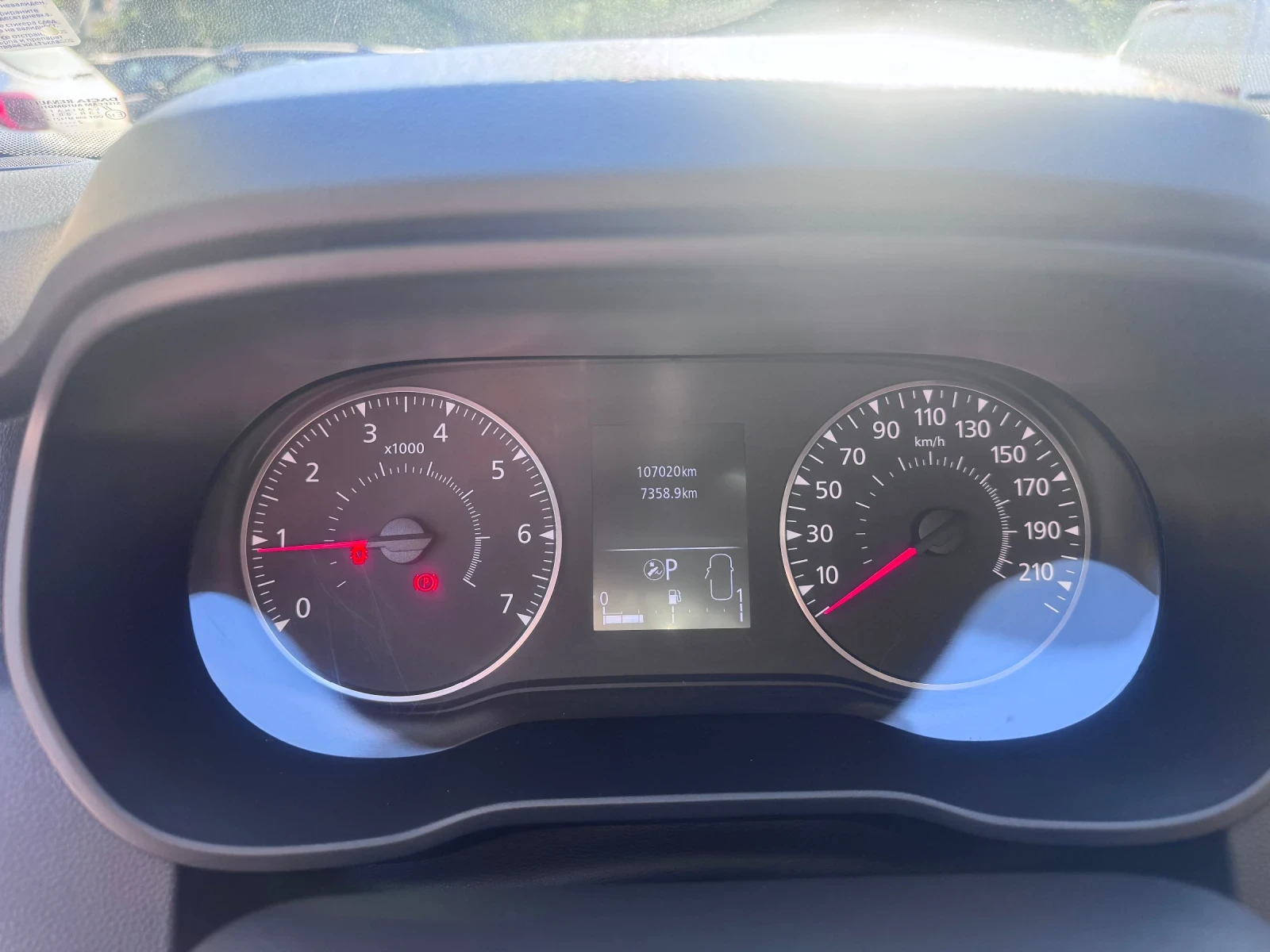 Dacia Duster 1.3, снимка 8 - Автомобили и джипове - 55617536