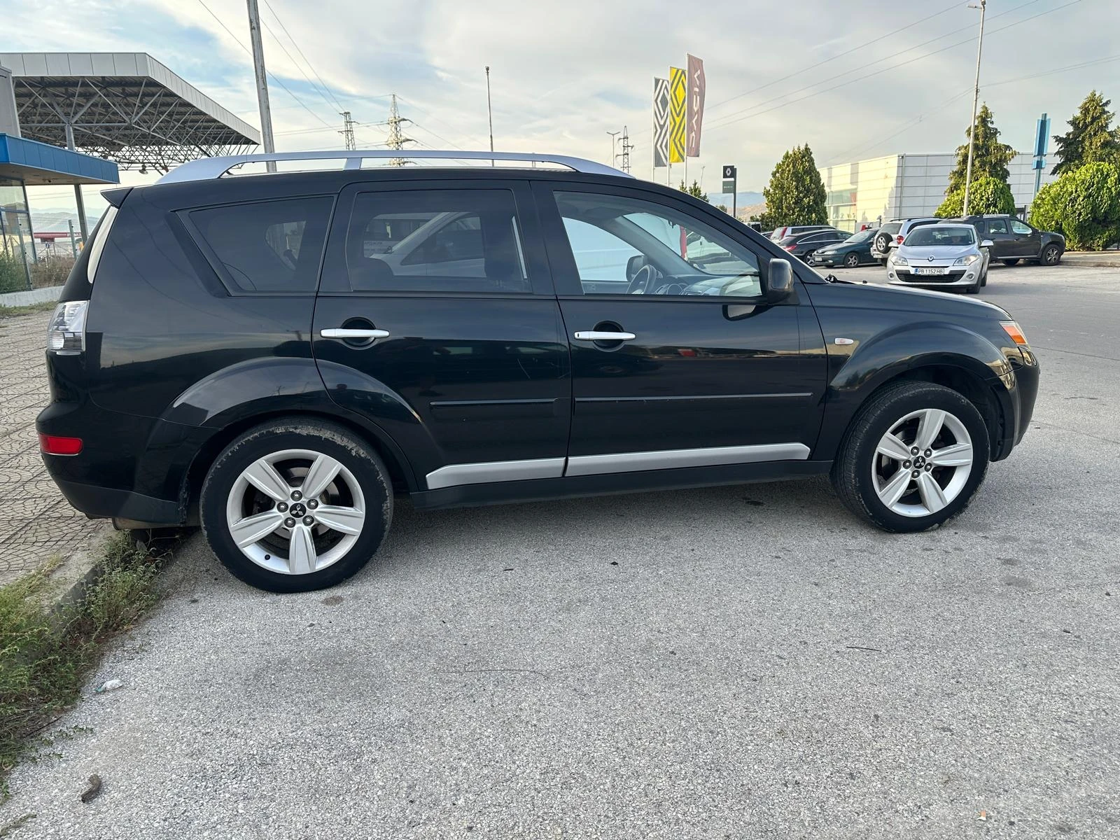 Mitsubishi Outlander 2.4, снимка 6 - Автомобили и джипове - 56079696