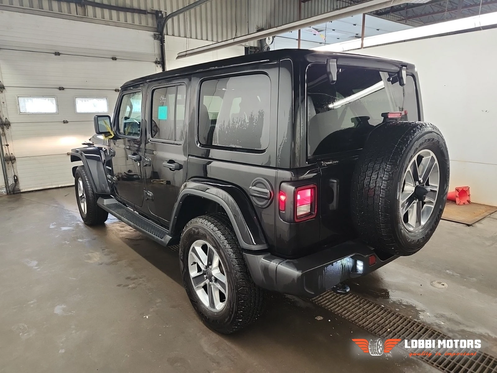 Jeep Wrangler, снимка 4 - Автомобили и джипове - 56102580