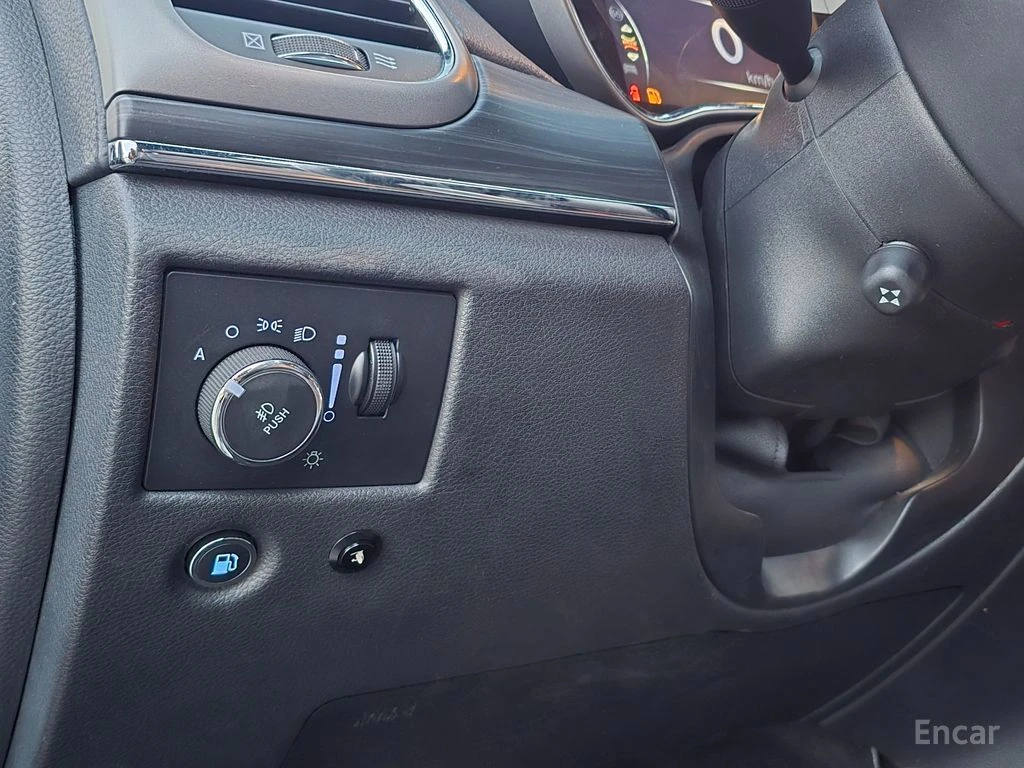 Jeep Grand cherokee 3.6* V6* 8ZF* ПОДГРЕВ* ОБДУХВАНЕ* ПАНОРАМА* КАМЕРА, снимка 8 - Автомобили и джипове - 56140281
