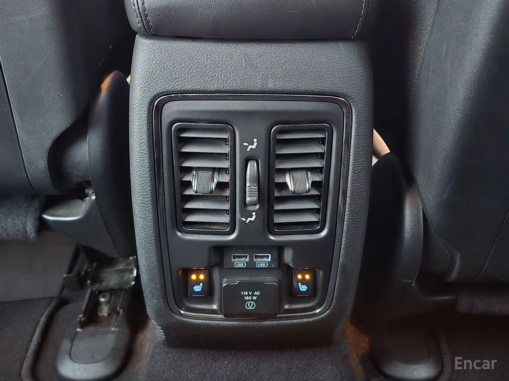 Jeep Grand cherokee 3.6* V6* 8ZF* ПОДГРЕВ* ОБДУХВАНЕ* ПАНОРАМА* КАМЕРА, снимка 16 - Автомобили и джипове - 56140281