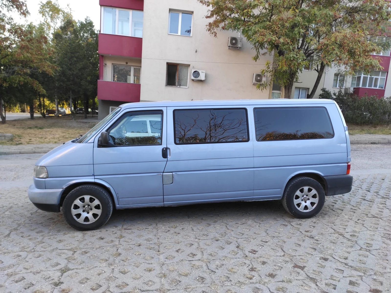 VW Transporter 2.5TDI автомат - изображение 8