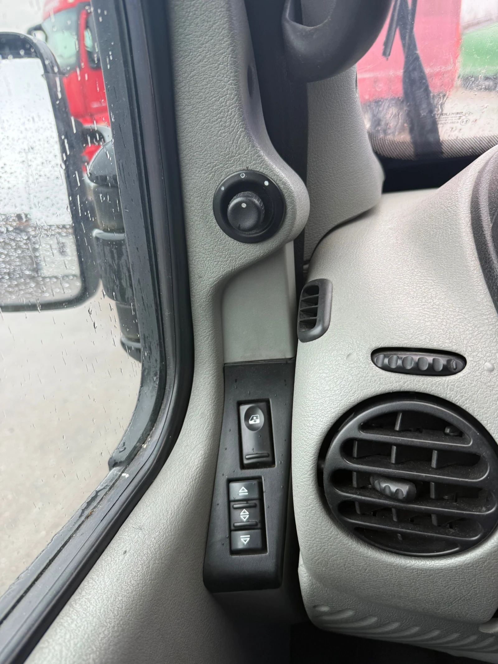 Renault Master 2.8 iveko klima Maskot B kategorija 5.80м - изображение 9