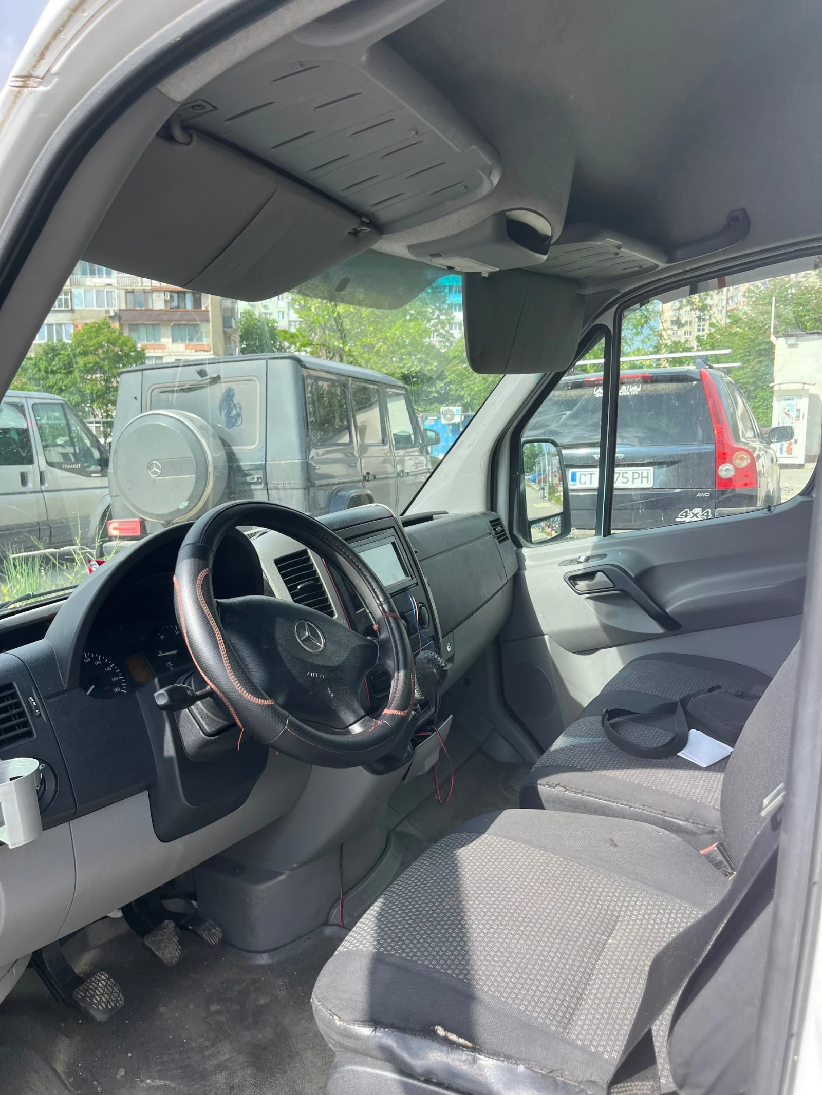 Mercedes-Benz Sprinter 313 Дълга база, снимка 6 - Бусове и автобуси - 54670524
