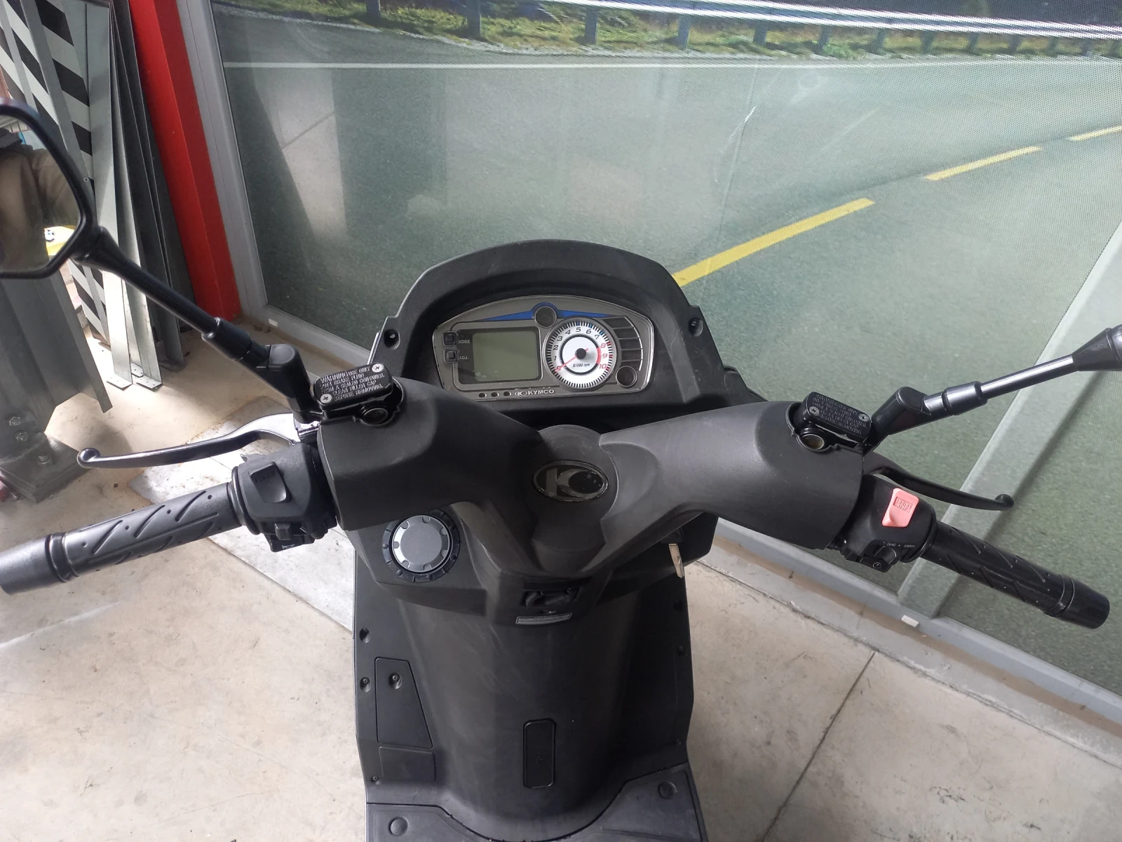 Kymco Dink 200, снимка 6 - Мотоциклети и мототехника - 54227628