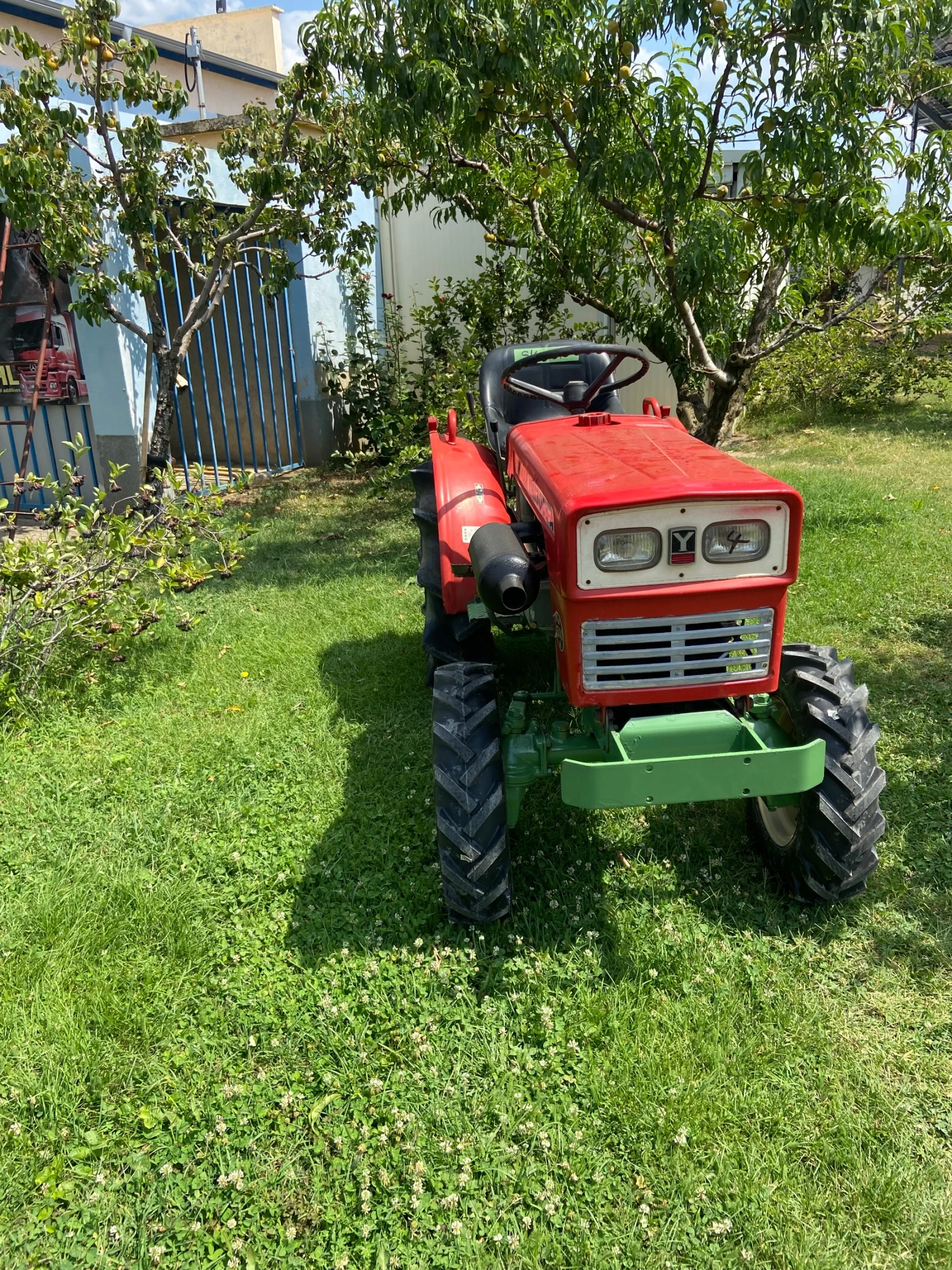 Трактор Kubota, снимка 7 - Селскостопанска техника - 55792013