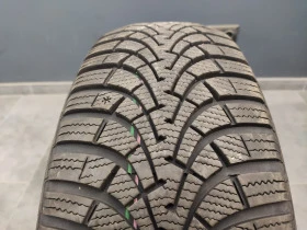 Гуми Зимни 205/60R16, снимка 1 - Гуми и джанти - 44976906