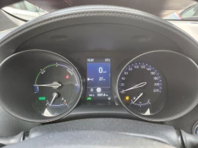 Toyota C-HR 1.8 Hybrid Вкл.вс.такси, снимка 11