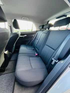 Toyota Auris 2.0-D4D-126к.с.;Keyless-Go;БЕЛГИЯ - 9200 лв. - 92974111 8