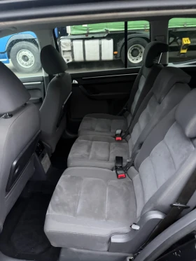 VW Touran 2.0 TDI 7 местен, снимка 11