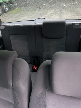 VW Touran 2.0 TDI 7 местен, снимка 10