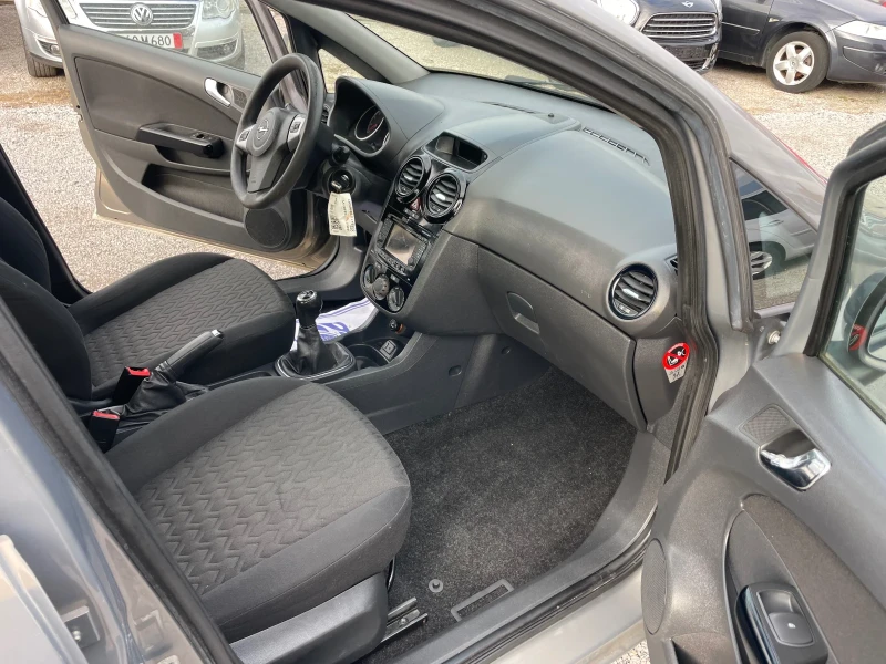 Opel Corsa 1.2i EVRO5, снимка 10 - Автомобили и джипове - 48240946