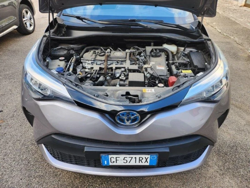 Toyota C-HR 1.8 Hybrid Вкл.вс.такси, снимка 6 - Автомобили и джипове - 48611880