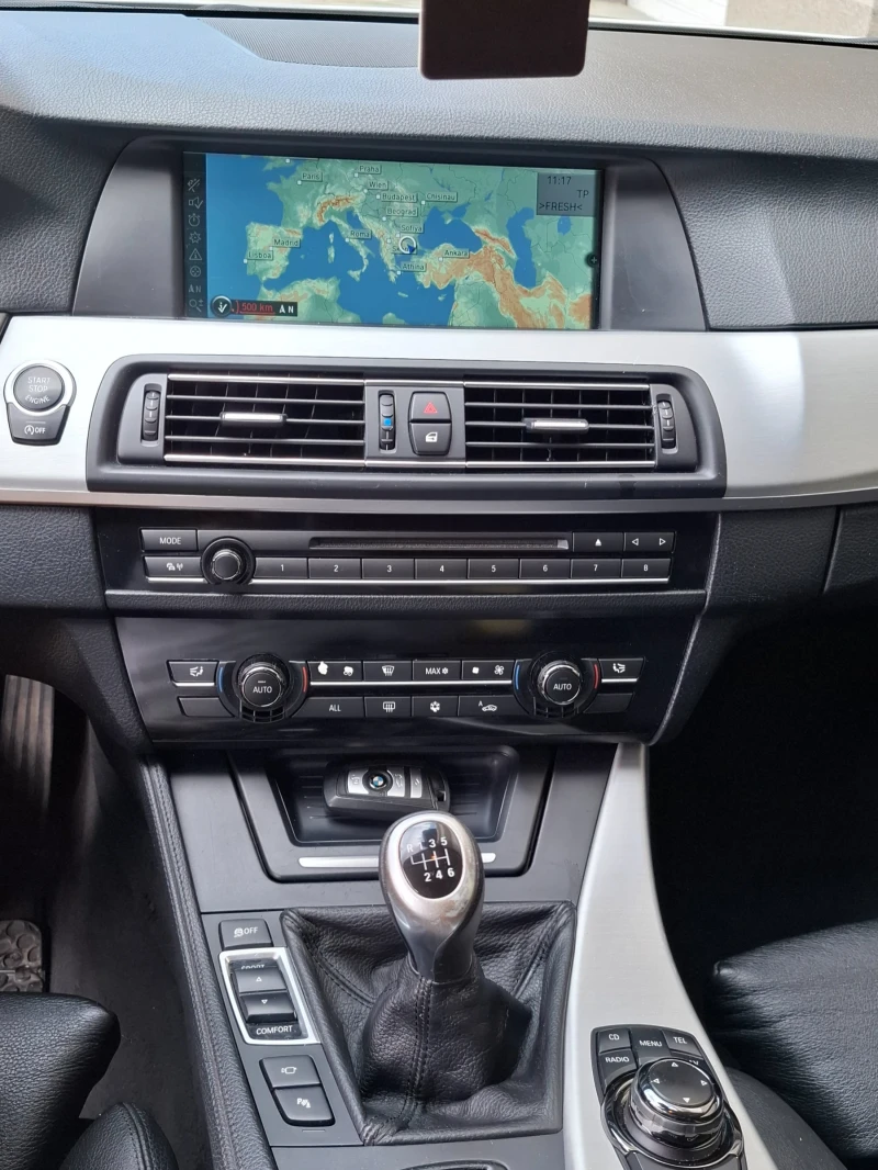 BMW 520 KEYLES, снимка 6 - Автомобили и джипове - 52488987