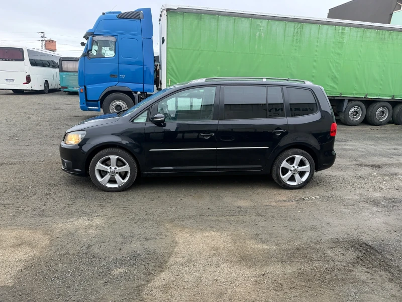 VW Touran 2.0 TDI 7 местен, снимка 5 - Автомобили и джипове - 52893225