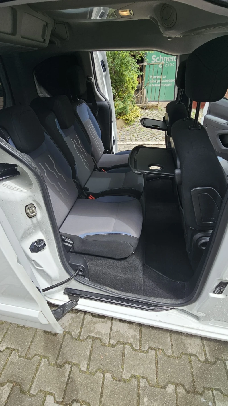 Peugeot Partner 1.6i/газ teppe 2012, снимка 12 - Автомобили и джипове - 52934120