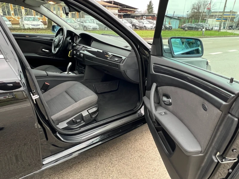 BMW 525 I TOP, снимка 12 - Автомобили и джипове - 53121554