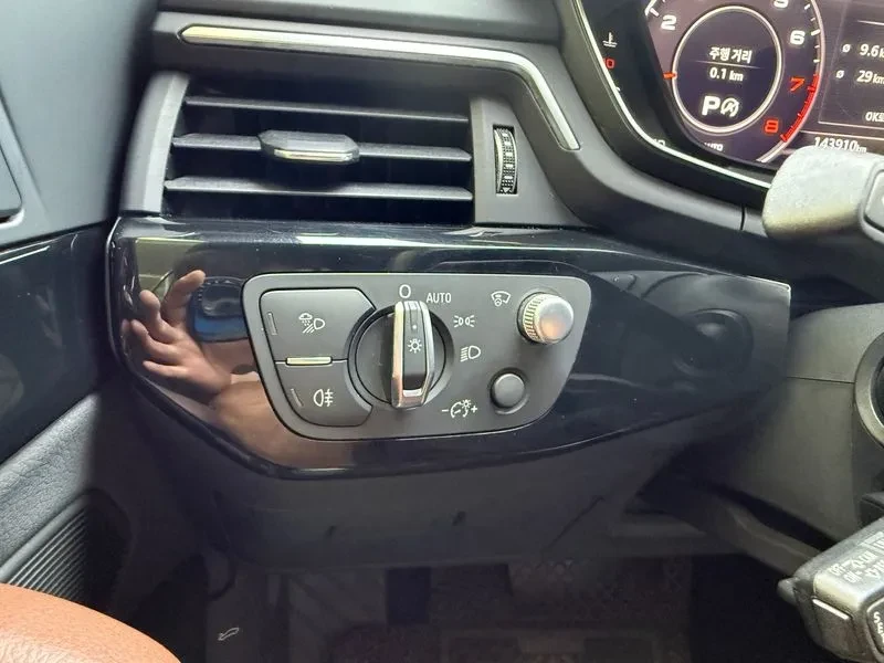 Audi A5 45 Tfsi Quattro Cabriolet, снимка 12 - Автомобили и джипове - 55390085