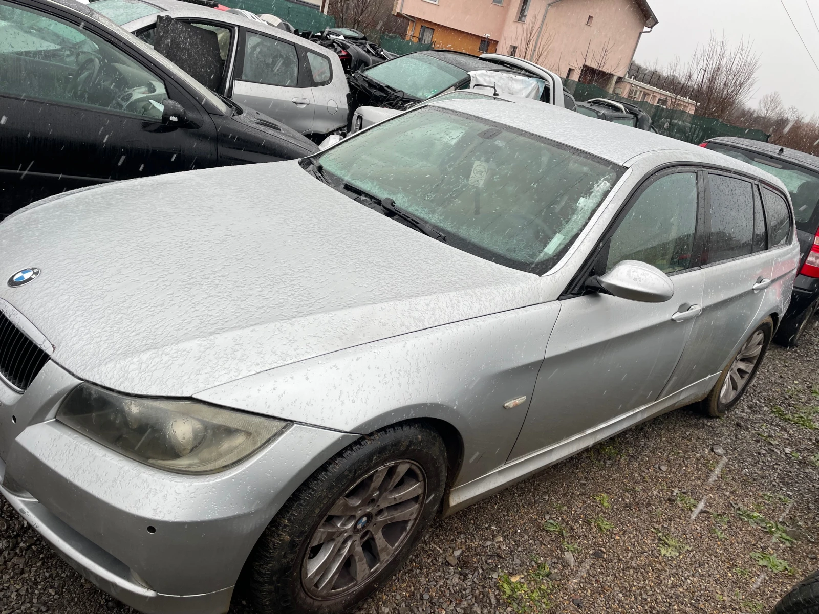 BMW 320 2.0Д 177к.с на части, снимка 1