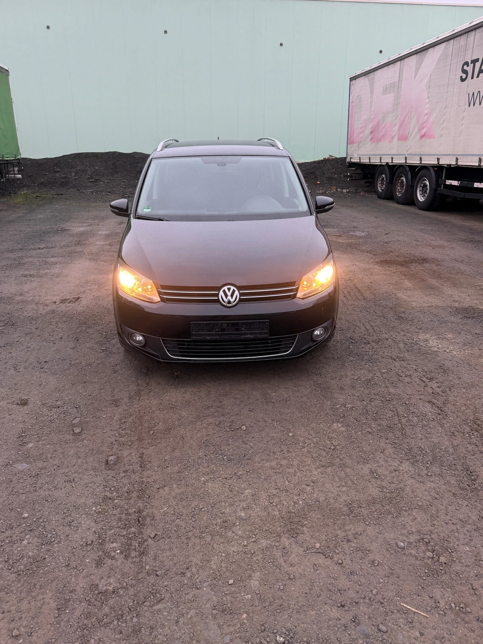 VW Touran 2.0 TDI 7 местен, снимка 1