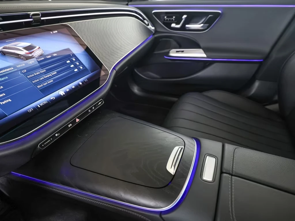Mercedes-Benz E 450 d 4M T  | Mobile.bg — изображение 13
