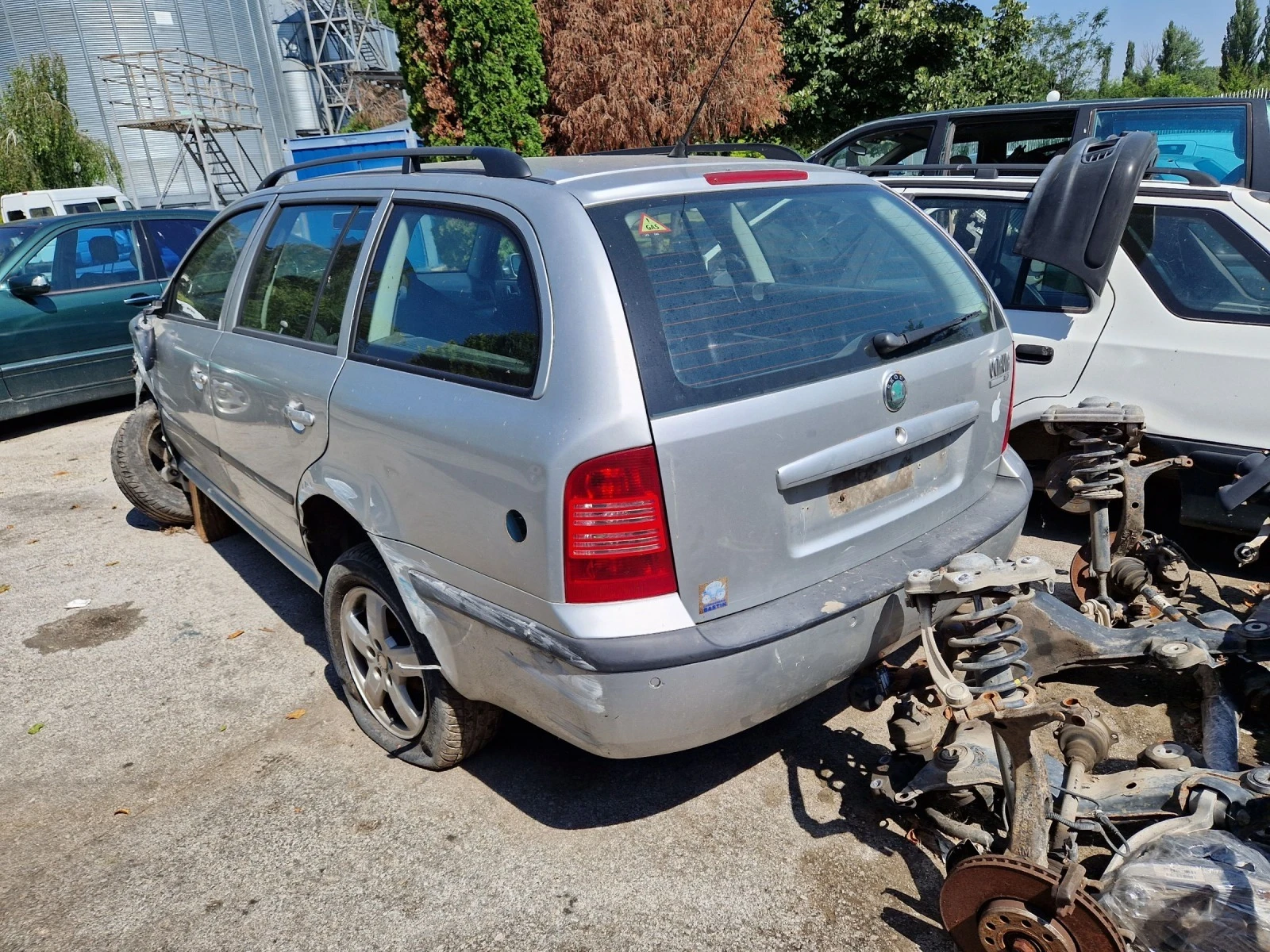 Skoda Octavia 2.0 i - изображение 4