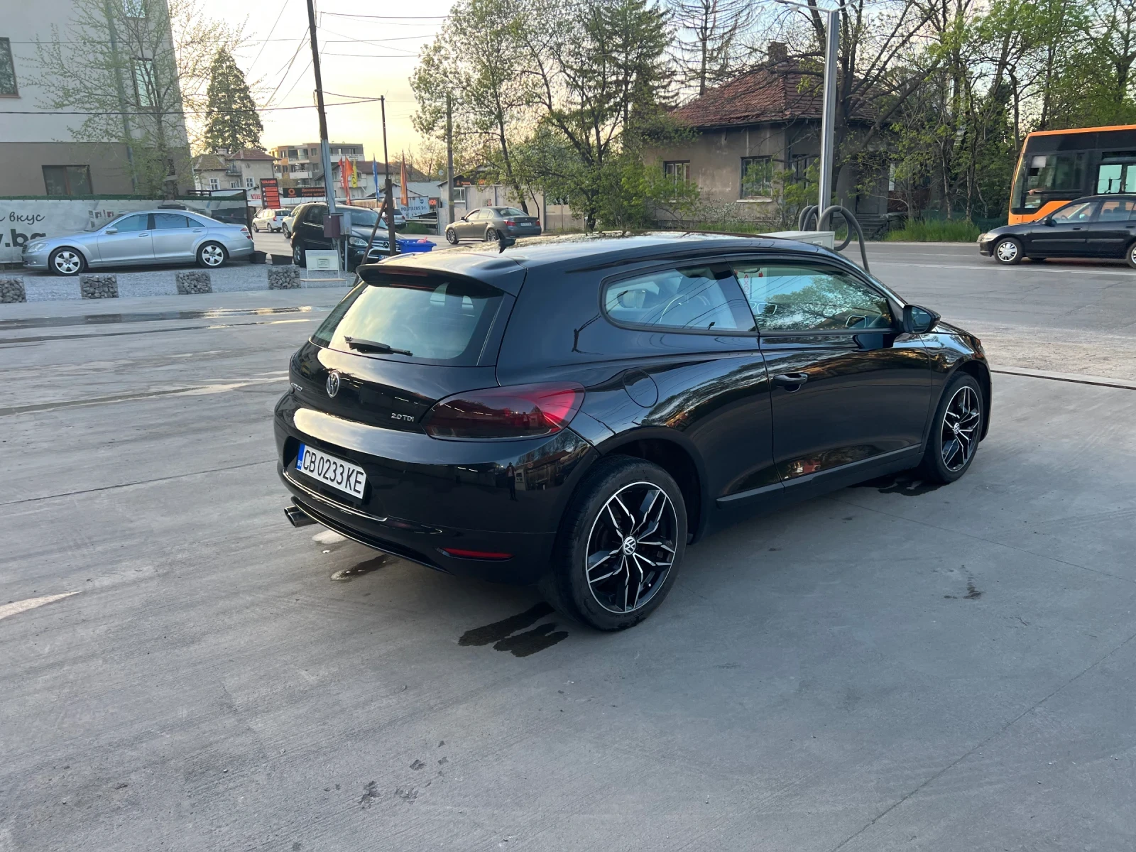 VW Scirocco 2.0TDI DSG - изображение 3